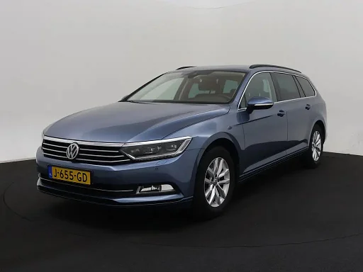 Volkswagen Passat Variant 1.4 TSI ACT Connected Series Plus LED | Heated-Seats | Navi | air conditioning | Cruise | Towbar
