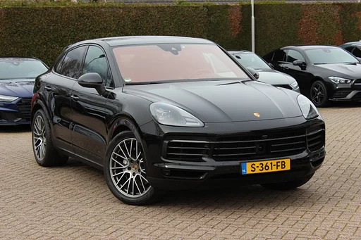 Porsche Cayenne Coupé 3.0 E-Hybrid Platinum Edition / Tetto Pano / 360Camera / sospensioni pneumatiche / 21'' / Sfeerverlichting / Sportchrono / Bose / Keyless / Sportuitlaat / Dodehoek / DAB / sedili riscaldati / ACC