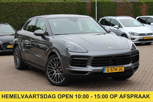 Porsche Cayenne Coupé 3.0 E-Hybrid / Telhado de pano / 360Camera / Head-up / Softclose / de suspensão de ar / 21'' / Bose / Sportchrono / Stoelventilatie+Massage / assentos aquecidos 4x / Dodehoek / DAB / ACC
