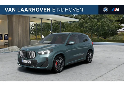 BMW iX1 eDrive20 M Sport / sedili sportivi / Adaptieve LED / M Adaptief onderstel / Achteruitrijcamera / sedili riscaldati / Harman-Kardon