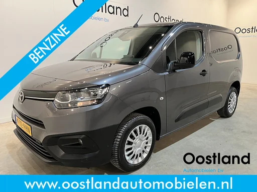 Toyota PROACE CITY 1.2 L1 130 PK Benzine Automaat / Airco / Cruise Control / CarPlay / Camera / Navigatie / 3-Zits / 69.000 KM !!