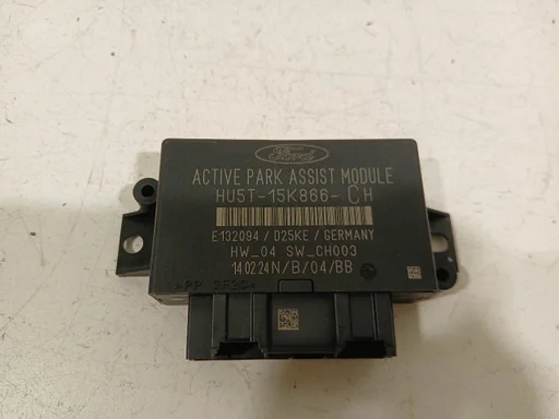 Computer park distance control Ford Puma