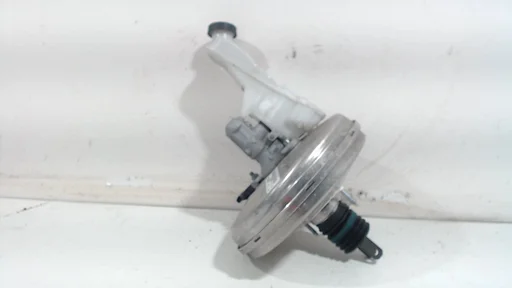 Rembekrachtiger Mercedes-Benz CLA