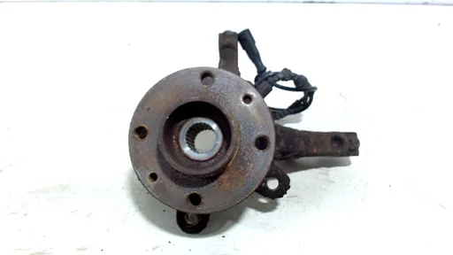 Wielnaaf rechts voor Renault Twingo