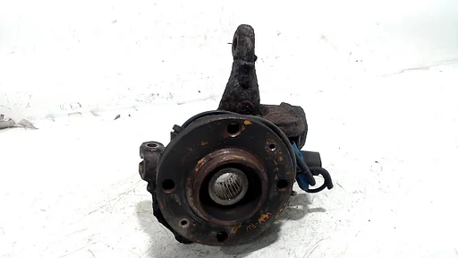 Wielnaaf rechts voor Peugeot 207