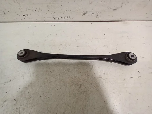 Draagarm rechts achter boven BMW 1 serie