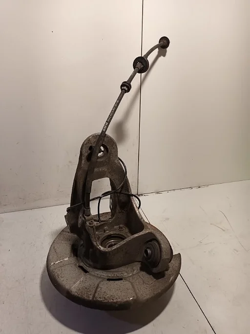 Wielnaaf rechts achter BMW X5