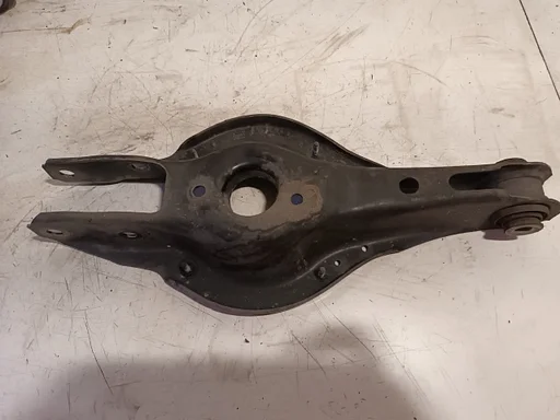 Draagarm rechts achter onder BMW 3 serie