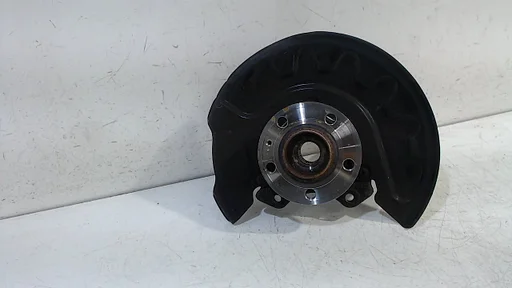 Wielnaaf rechts voor Skoda Rapid