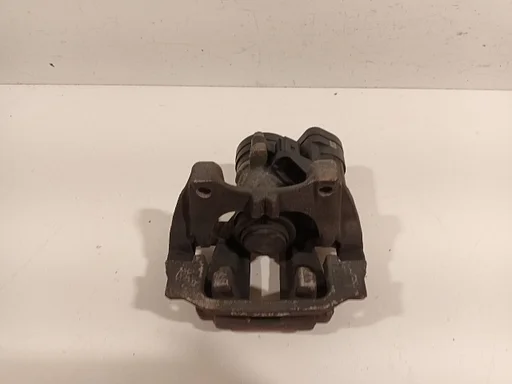 Remklauw rechts achter Volkswagen Caddy