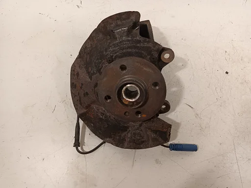 Wielnaaf rechts voor Mini Mini