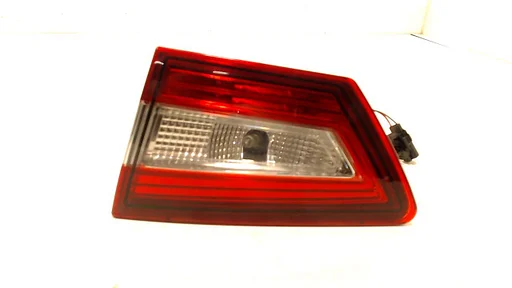 Achterlicht kofferdeksel achterklep rechts Renault Clio