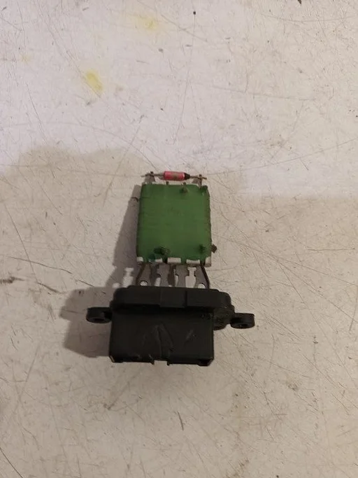 Kachelweerstand Fiat 500