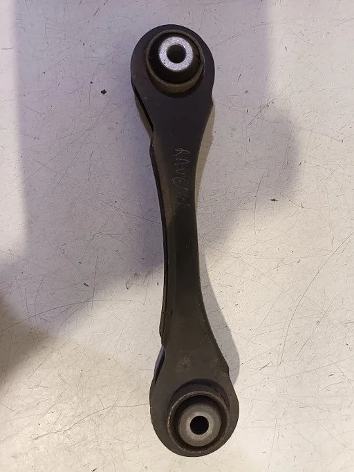 Draagarm rechts achter boven BMW 4 serie