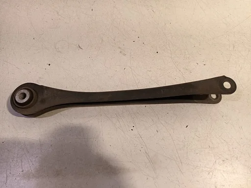 Draagarm links achter onder BMW 4 serie