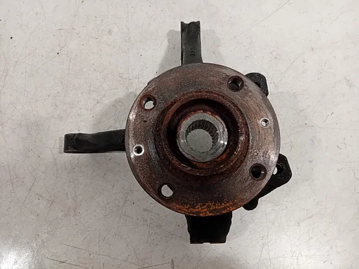 Wielnaaf rechts voor Peugeot 208