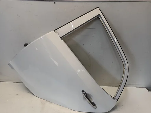 Portier links achter Kia Picanto