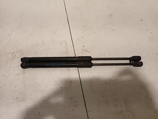 Gasdrukveerset achter Nissan Leaf