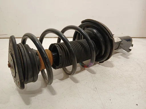 Veerpoot links voor Volvo V40