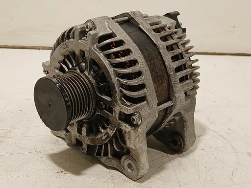 Dynamo Renault Trafic