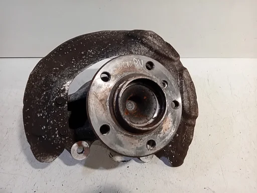 Wielnaaf rechts voor BMW 1 serie