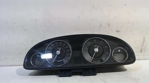 Cockpit Lancia Thesis