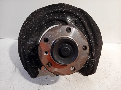 Wielnaaf rechts voor BMW 1 serie