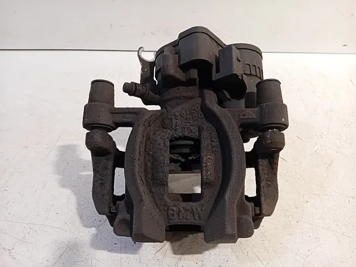 Remklauw links achter BMW X1