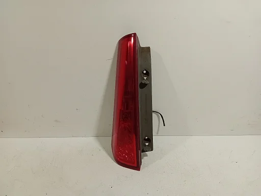 Achterlicht links buiten Kia Cee'd