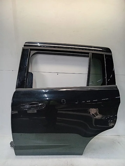 Portier links achter Ford Grand C-Max