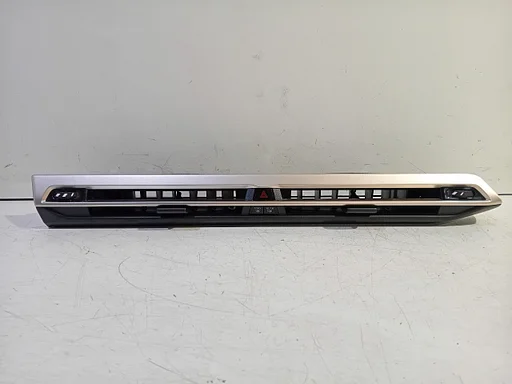 Dashboard luchtrooster midden BMW iX