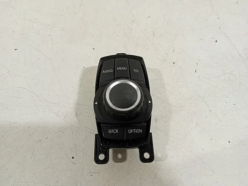 Bedieningspaneel multi media BMW 1 serie