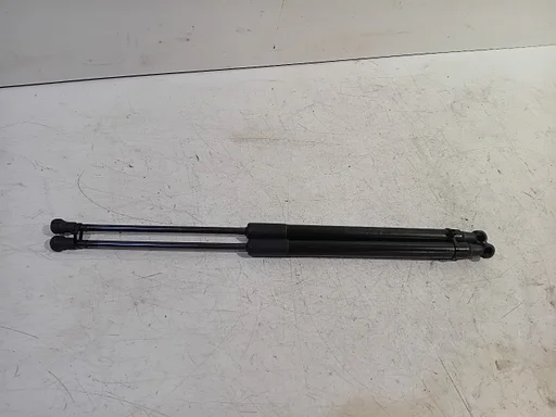 Gasdrukveerset achter BMW 1 serie