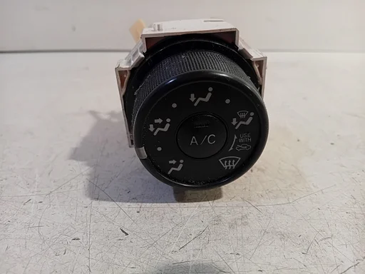 Schakelaar Toyota iQ