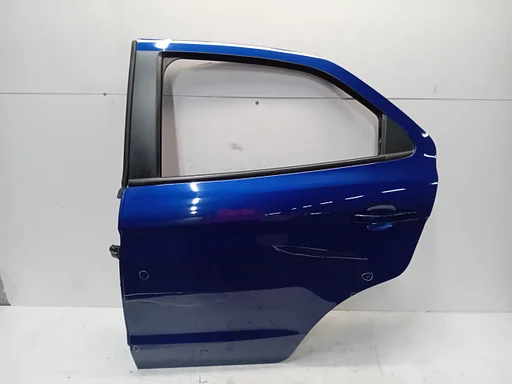 Portier links achter Ford Ka