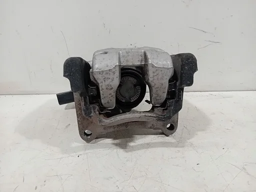 Remklauw rechts achter Opel Corsa