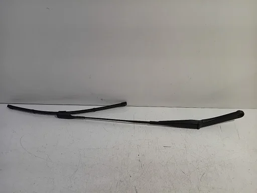 Ruitenwisserarm rechts voor Audi S4