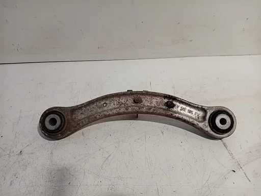 Draagarm rechts achter boven Porsche Cayenne