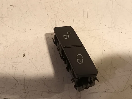 Centrale vergrendeling schakelaar Mercedes-Benz GLA