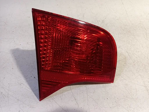 Achterlicht kofferdeksel achterklep links Audi A4