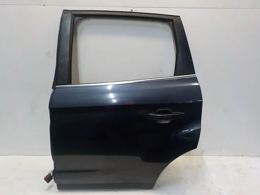 Portier links achter Ford Kuga