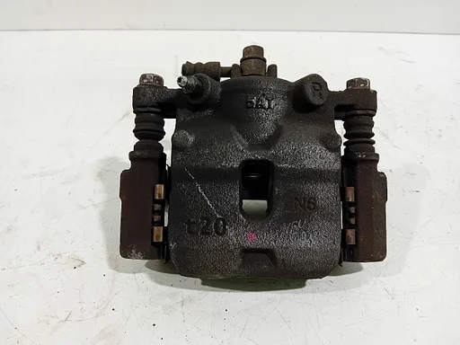 Remklauw rechts voor Suzuki Celerio