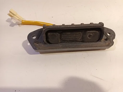 Achterklep ontgrendeling Mitsubishi Outlander