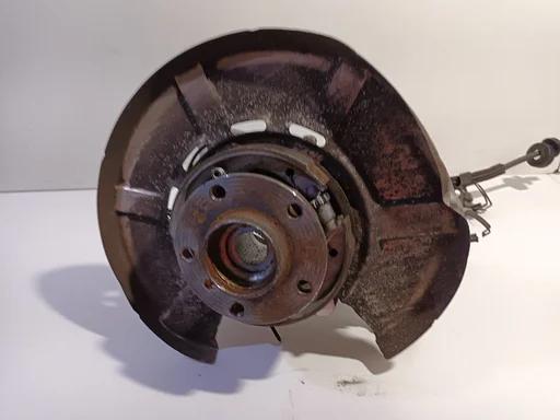 Wielnaaf rechts achter BMW 5 serie