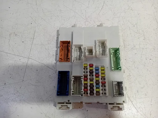 Zekeringkast Ford Transit Connect