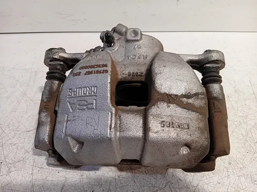 Remklauw rechts voor Citroën C4