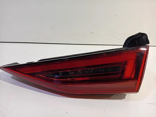 Achterlicht kofferdeksel achterklep rechts Audi RS 3