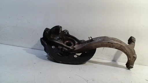 Wielnaaf links voor Audi A8