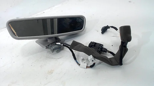 Spiegel binnen Mercedes-Benz E-Klasse