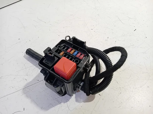 Zekeringkast Toyota C-HR